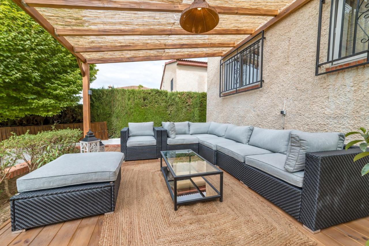 Chalet Con Piscina En Entorno Idilico ラ・スビア エクステリア 写真